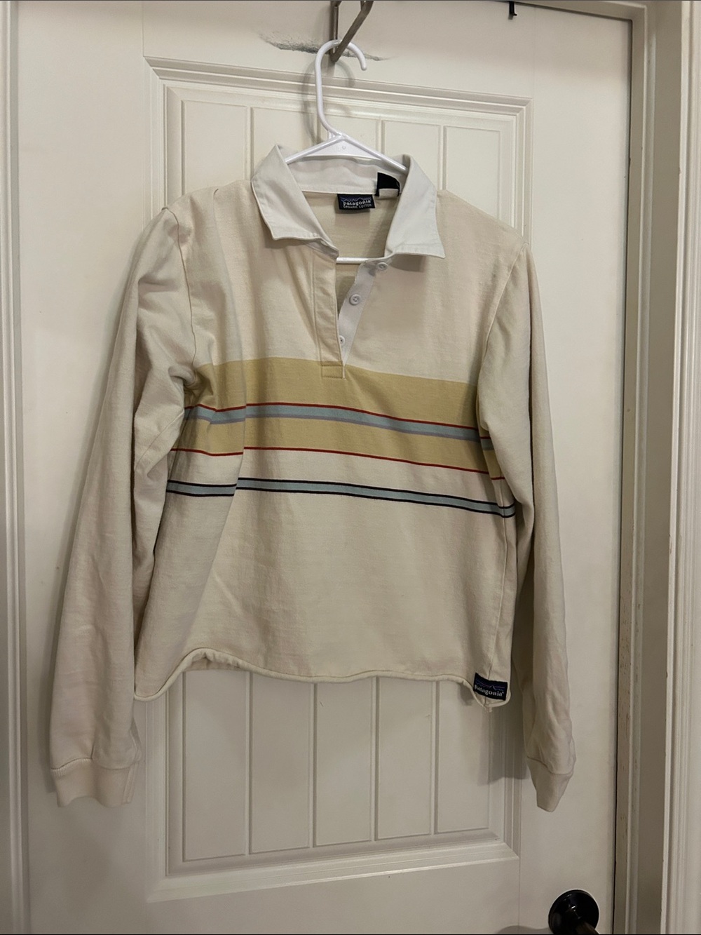 Patagonia Cream striped L polo Shirt with